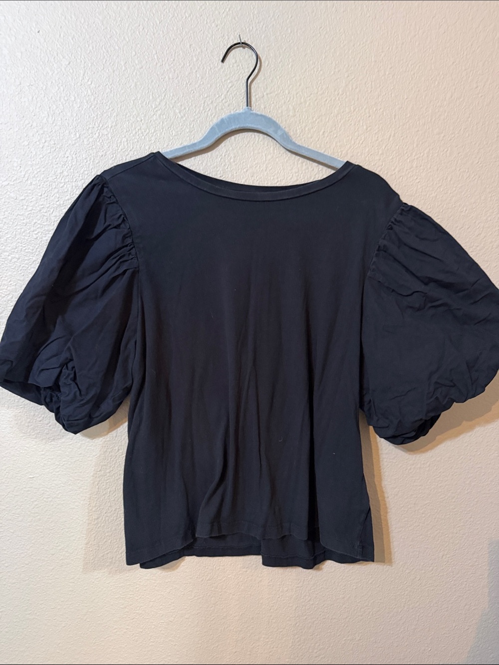 Mud Pie Black Puff Sleeve Crop Top